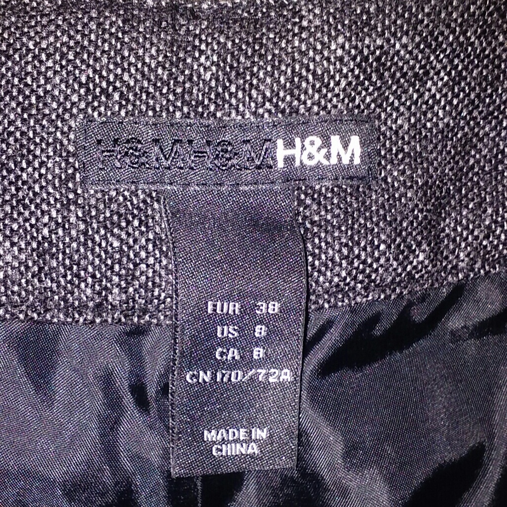 H&M herringbone dress shorts - Picture 4 of 4